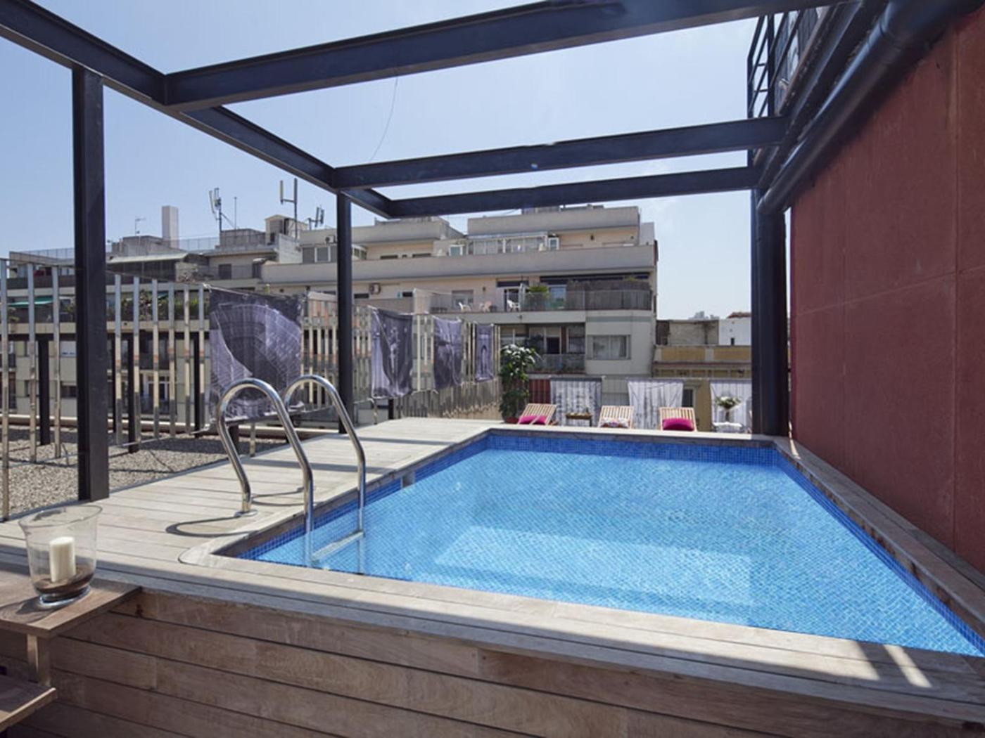 My Space Emirates - Fully Equipped Apartments Near The Beach With Shared Pool Barcellona Esterno foto